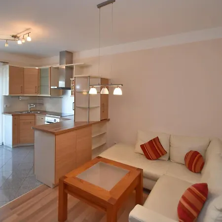 Apartmán Lovely Flat In With Luxurious Furnishings With Southern Flair *
