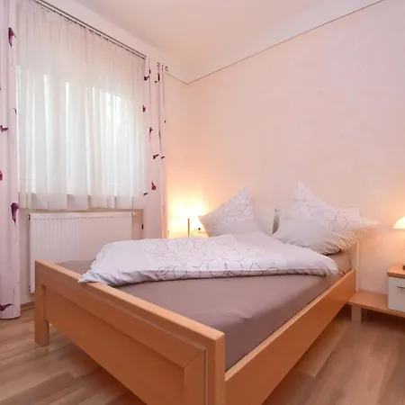 Lovely Flat In With Luxurious Furnishings With Southern Flair Apartmán Deggendorf