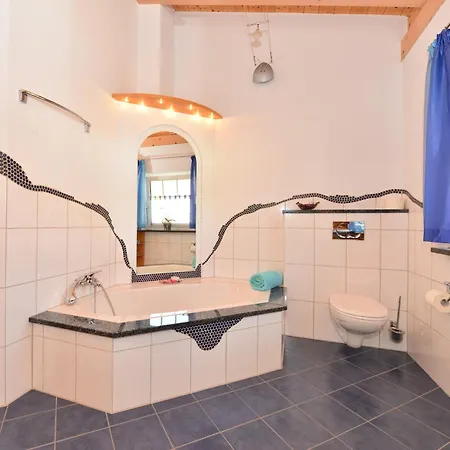 Lovely Flat In With Luxurious Furnishings With Southern Flair Deggendorf